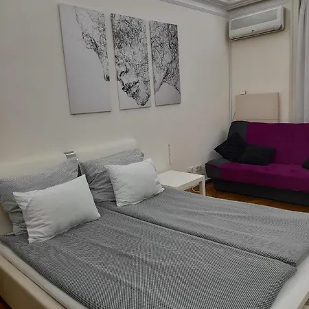 Apartment Budget One Bedroom Apart Baylon